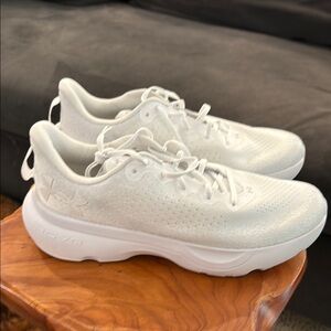 Under Armour Men's White Sneakers